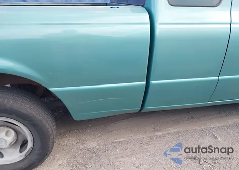 1997 Ford Ranger Xl/Xlt from USA, damaged, VIN 1FTCR14A4VPA28832